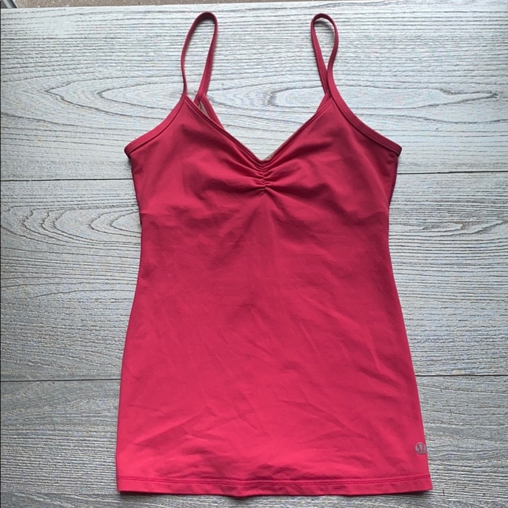 Lululemon workout tank